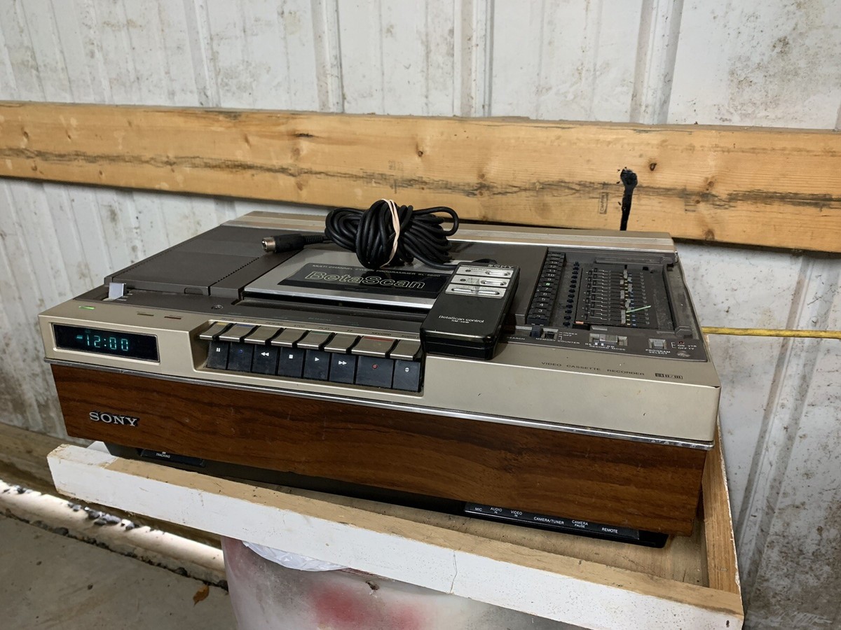 Sony SL-5600 Super Betamax VCR Beta Vintage Powers up untested