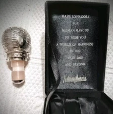Neiman Marcus 2000 The New Millennium A World Of Happiness Bottle Stopper In Box
