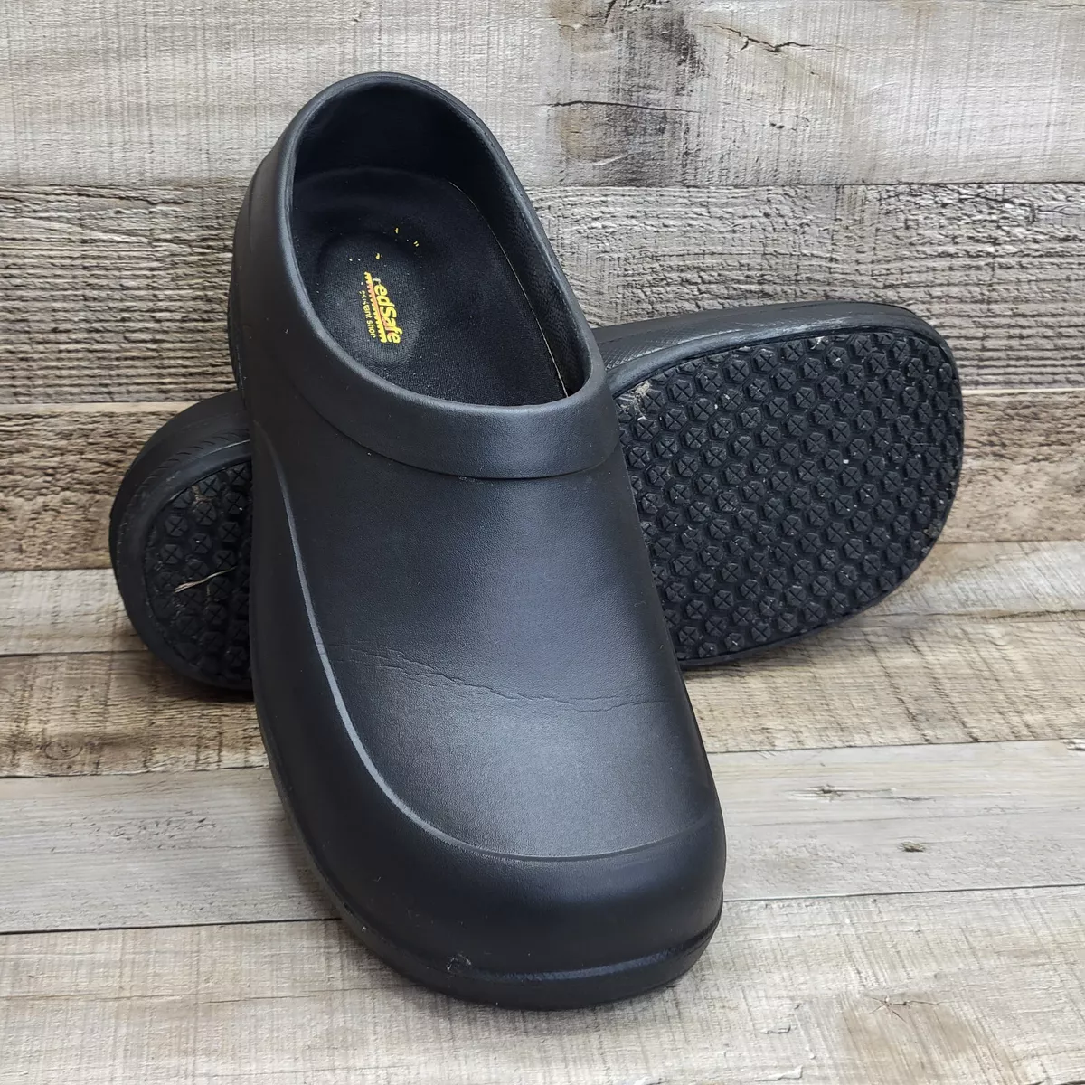 Tredsafe Men s 7 Women s 8 Black Slip Resistant Casual Slip On