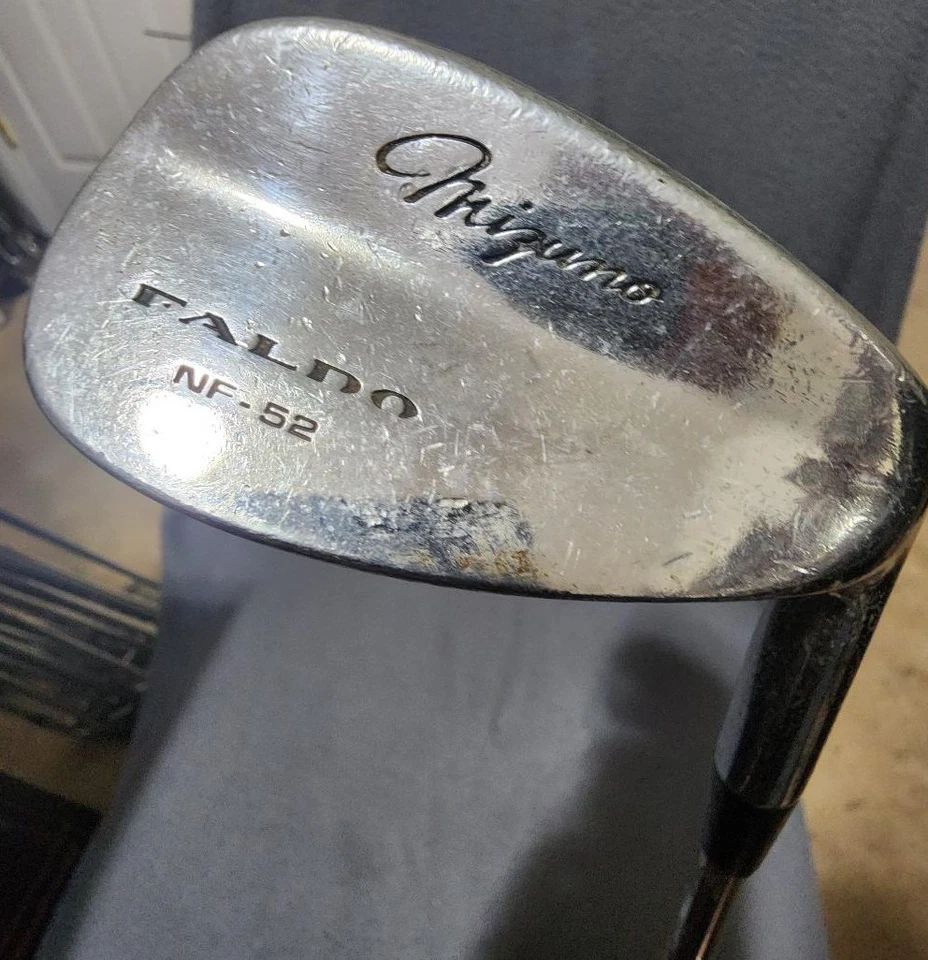MIZUNO FALDO NF GAP WEDGE 52* Foto 2 de 4