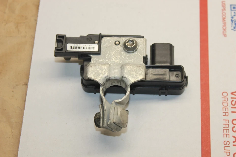 2013-2017 Honda Accord 2014-2020 Acura RLX Battery Sensor 38920-T2A - Image 2 of 4