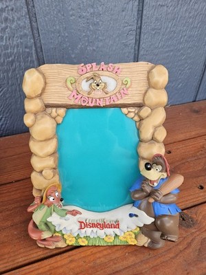 VTG '90s Disneyland Splash Mountain Br'er Rabbit Big Bad Wolf Bear Picture Frame