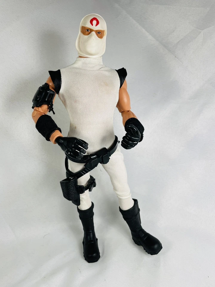 GI Joe V2 Ninja Leader: Storm Shadow con traje de colección Foto 3 de 4