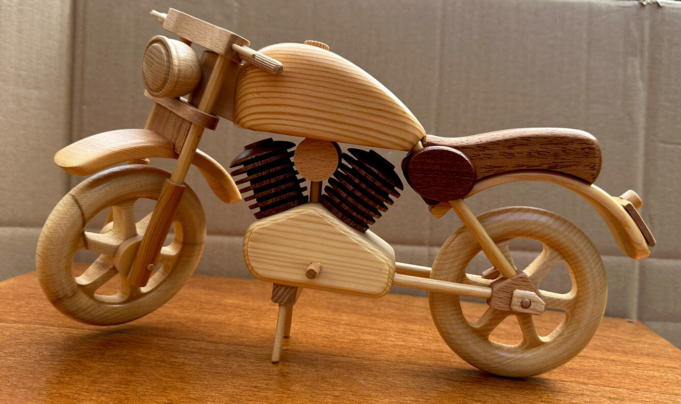 Bartolucci Of Italy - Wooden Model Motorbike NEW Hand Crafted Wheels Turn