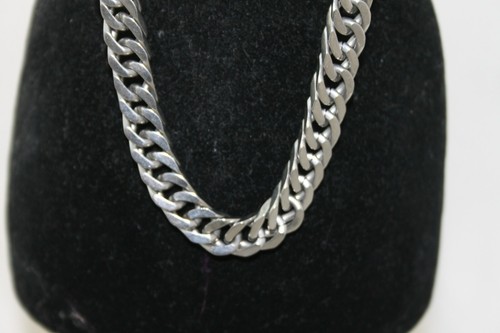 Stainless Steel 24" Link Chain Necklace - Picture 2 of 8
