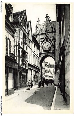 APHP10-0682-89 - AUXERRE - Clock Gate and 15th Century House