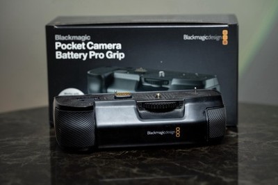 Blackmagic Pocket Cinema Camera 6K Pro Battery Grip BMPCC 6K Pro OEM W Box