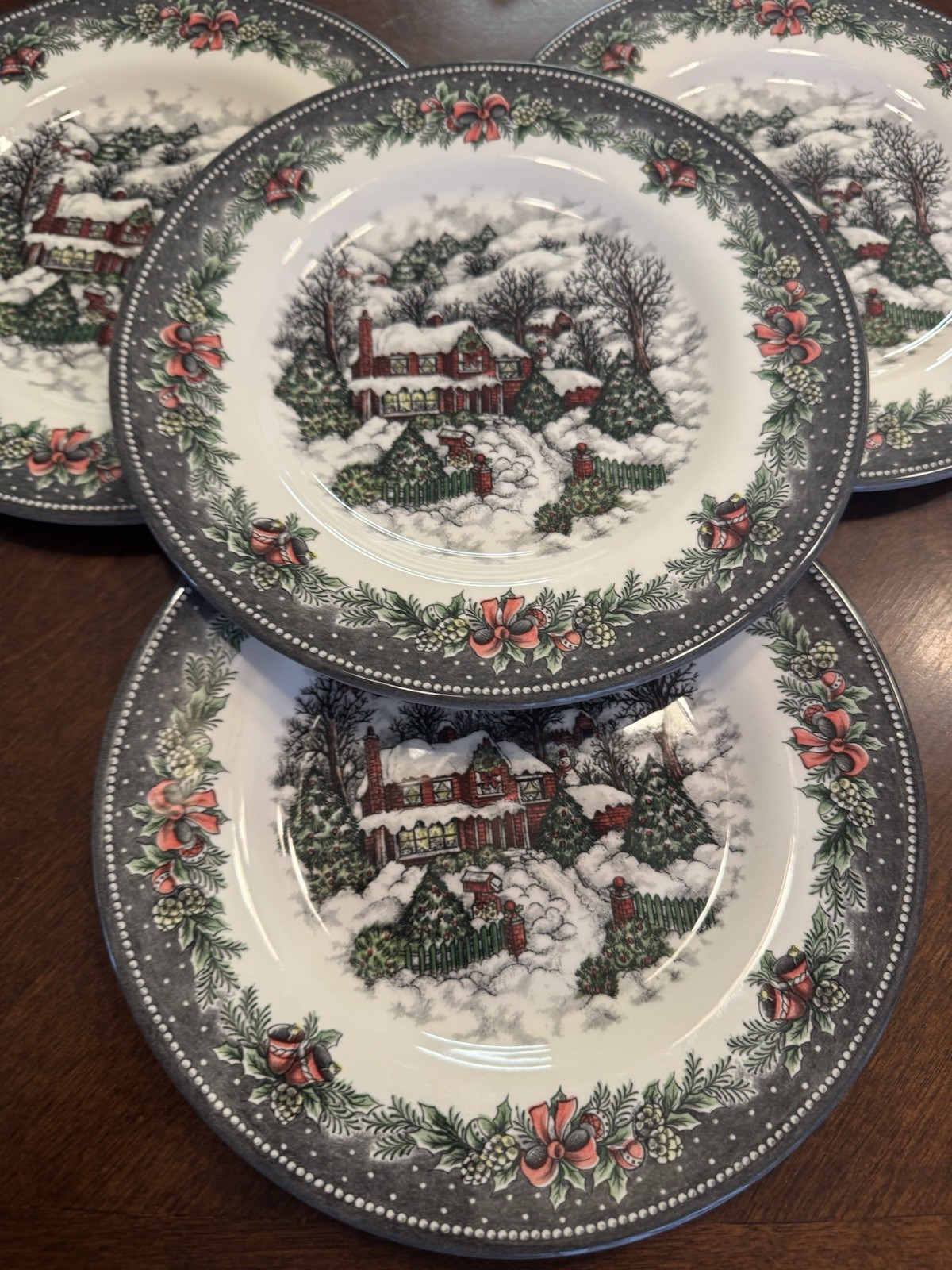 Royal Stafford Christmas Village Winter Salad Dessert Plates Set of 2 8