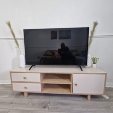 TV Stand (150x48x38)