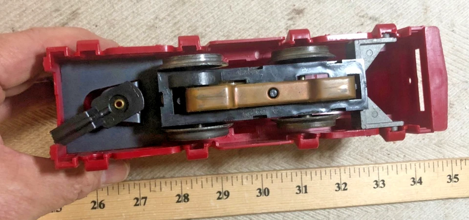 Marx 112 Lehigh Valley Industrial Switcher + red, O gauge, Runs! (C) - Image 4 of 4