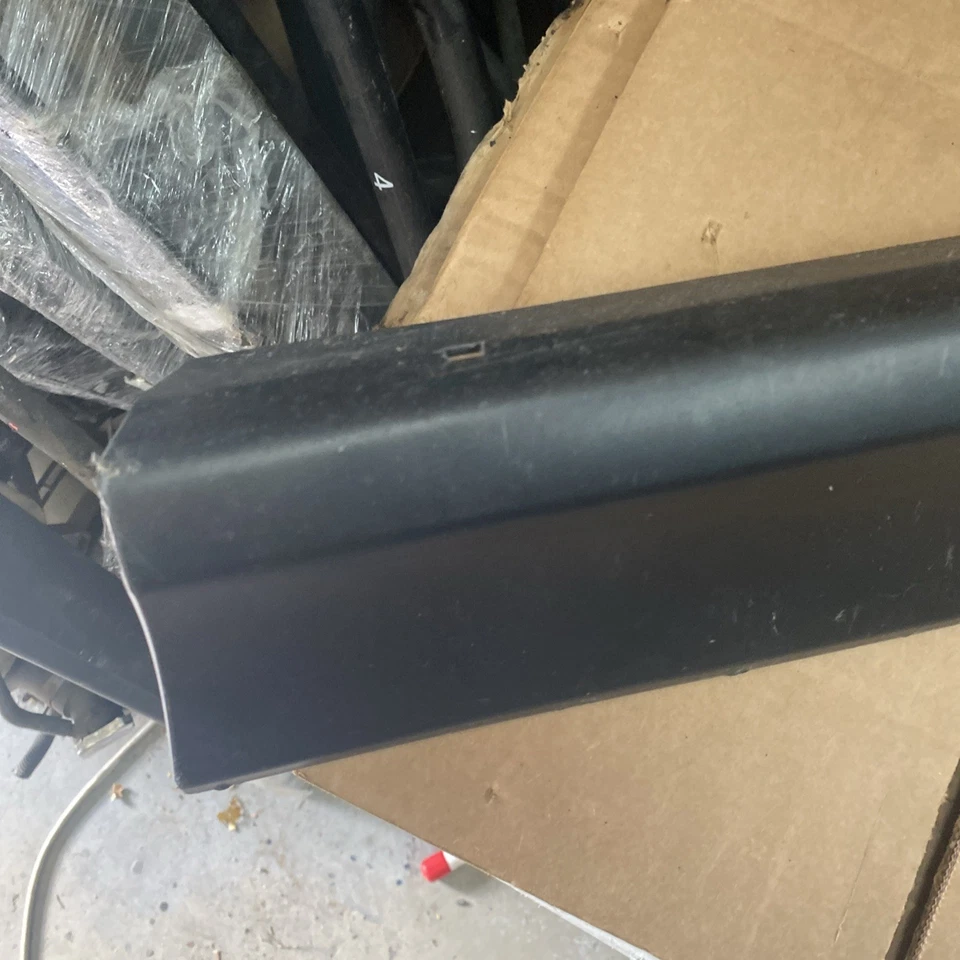 Moldura de puerta delantera izquierda 2014 2015 2016 2017 2018 Subaru Forester OEM 91111SG130 Foto 2 de 4