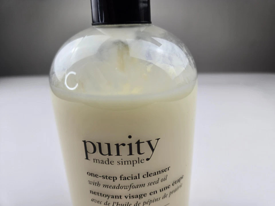 философия чистота сделано простой одноэтапный очиститель лица - с маслом семян луговой пены - Изображение 2 из 4