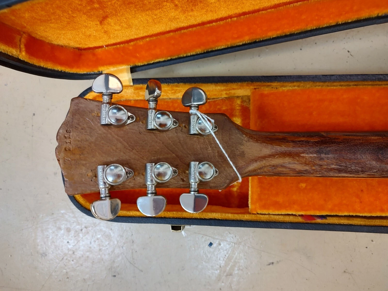 Picture 4 of 21