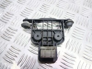 BMW 5 E60 E61 2005 Sonstiges Einzelteil Motorraum PA66GF25 UST30651