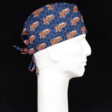 MLB Detroit Tigers Mini Logo on Navy Blue Theme Scrub Hat