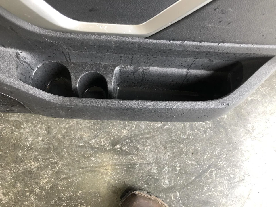 2017 NISSAN TITAN XD PASSENGER SIDE FRONT DOOR BLACK CREW CAB W/PWR/SWITCHES - Image 3 of 4