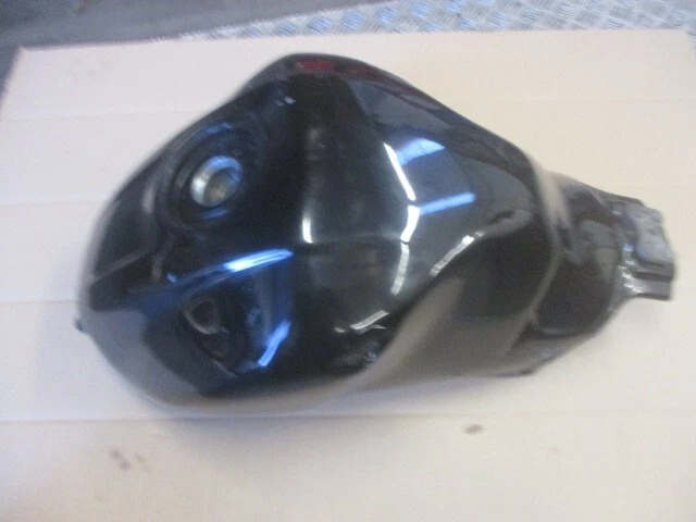 Réservoir d'essence pour Suzuki 650 SV S - BY222 - Photo 2/4