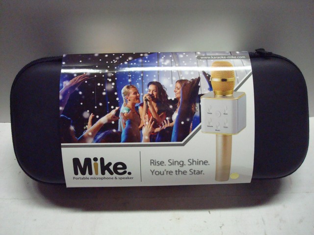 speaker box with microphone