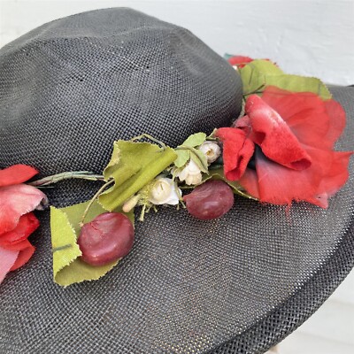 Vintage Women display picture 1