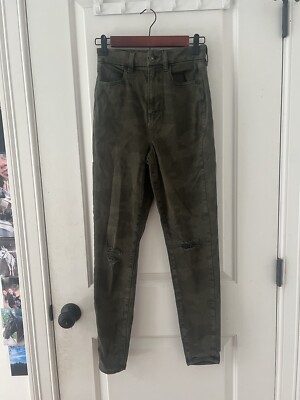 American Eagle Curvy Super High Rise Jeggings. Size 4