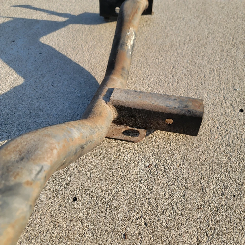 Engate de reboque Volvo 240 original 2" completo com ferragens 242 244 245 260 - Imagem 4 de 4