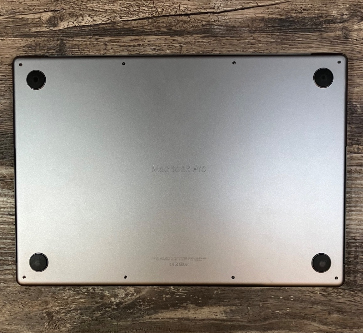 Apple MacBook Pro 16