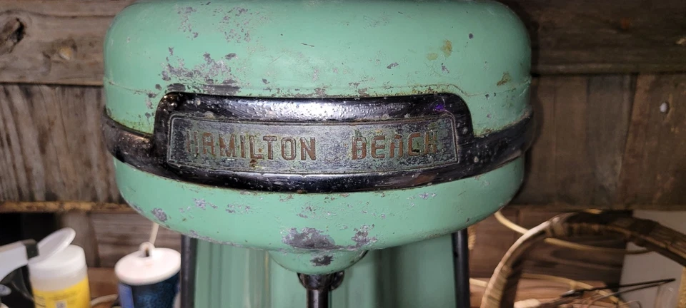 Batidora triple malta vintage Hamilton Beach de 3 cabezales Foto 2 de 4