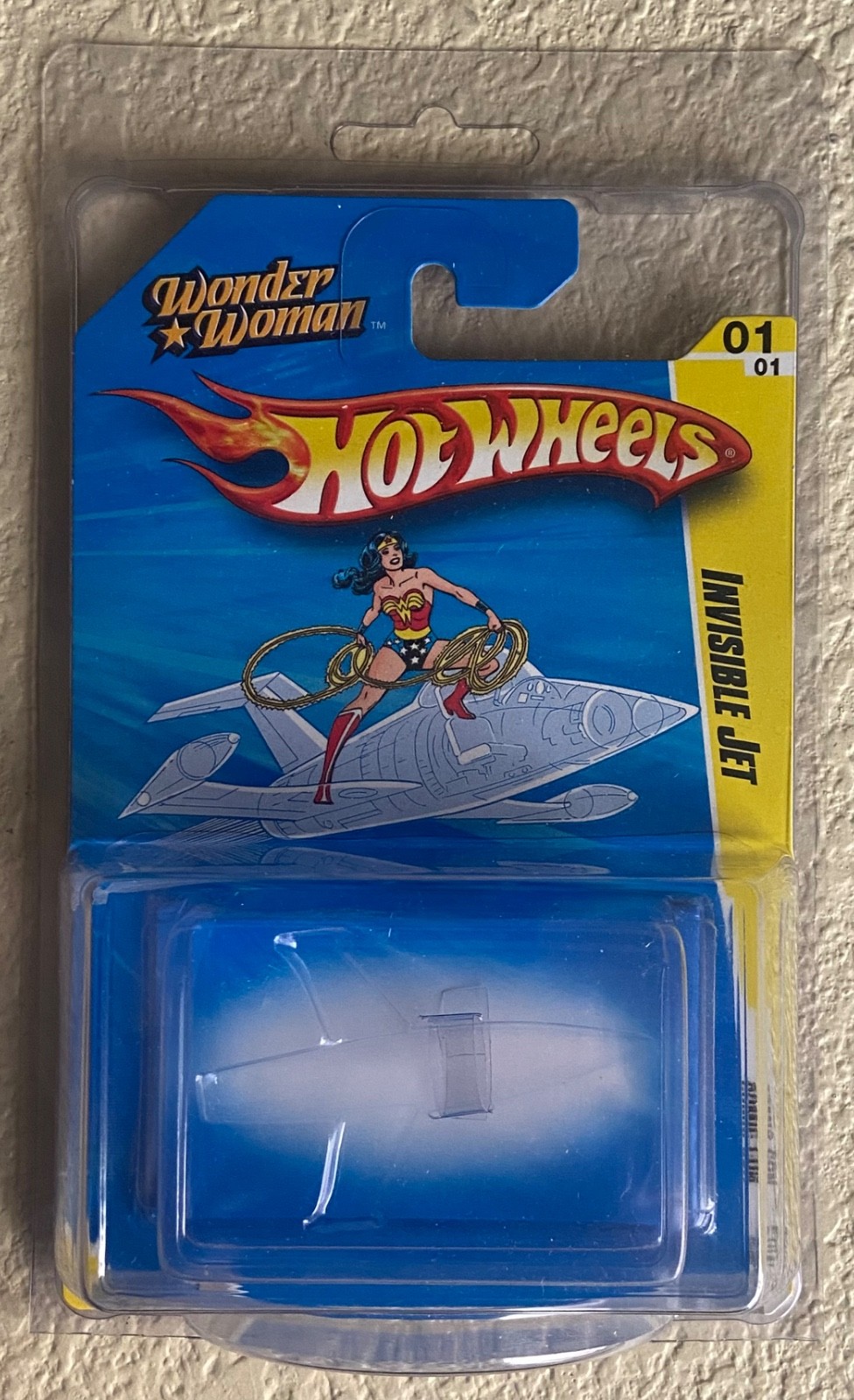 Wonder Woman INVISIBLE JET 2010 SDCC Exclusive MOC DC Hot Wheels NEW MINT