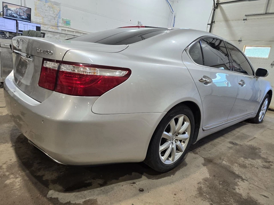 Passenger Rear Door Vent Glass With Ultraviolet Fits 07-14 LEXUS LS460 637528 Foto 4 de 4