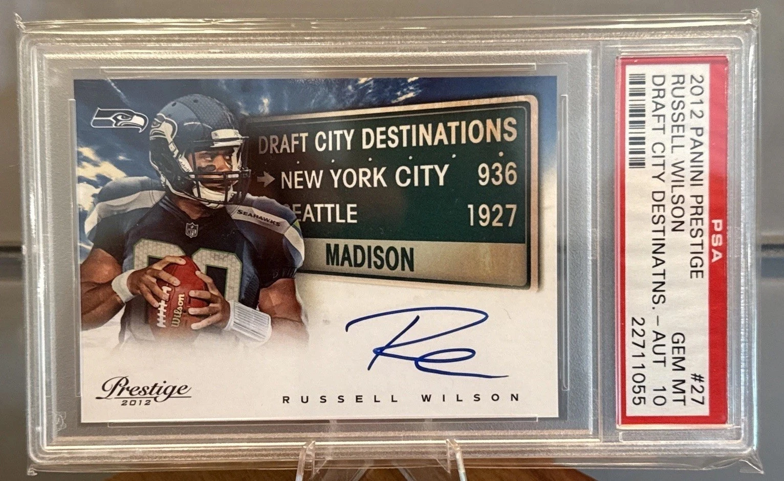 Russell Wilson Panini Prestige Draft City Destinations #27 Autograph