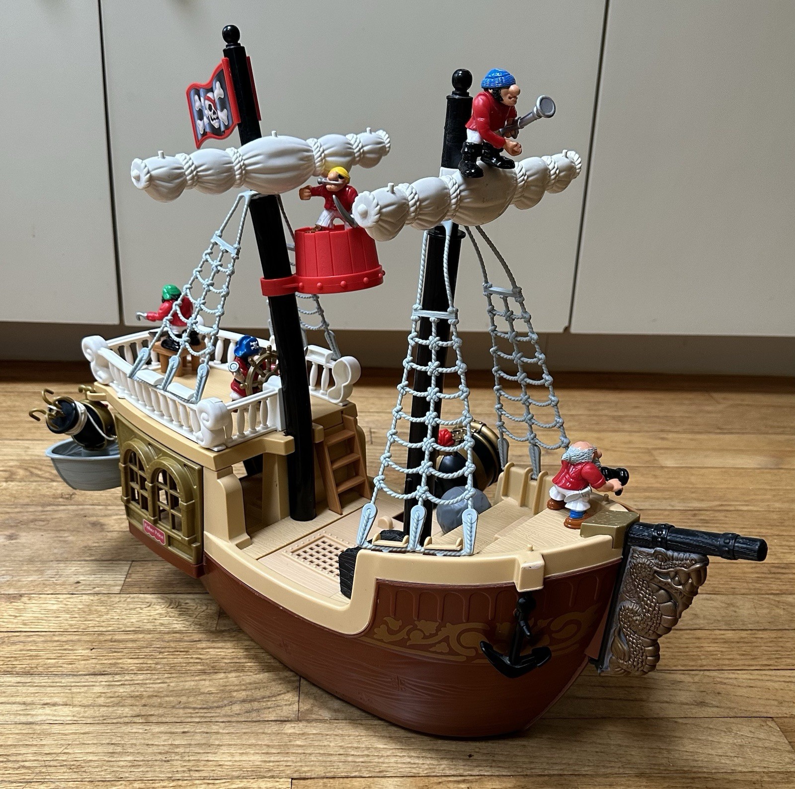 Picture 2 of 16
