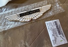 Genuine Aston Martin Dbx Bonnet Boot Emblem Badge Oem My83-404a74-ab 180mm Genuine Aston Martin Dbx Bonnet Boot Emblem Badge Oem My83-404a74-ab 180mm