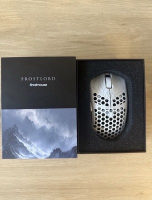 3日までの出品 finalmouse frost lord Mサイズ FinalMouse ULX Frostlord Medium M Gaming Mouse Used / without