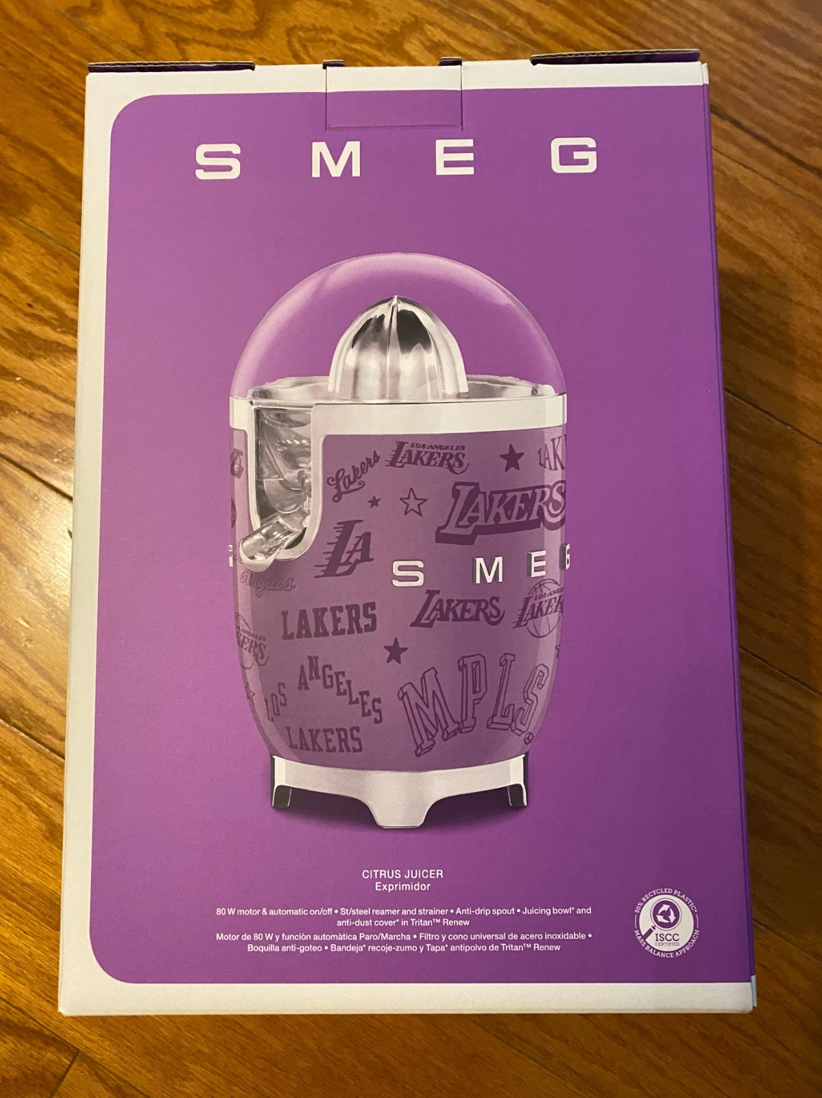 SMEG Citrus Juicer Lakers Limited Edition