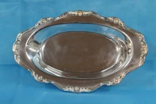 Gorham Heritage YH 322 Silverplate Oval Tray/ Platter. Pre-Owned.  Nice!!