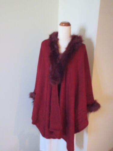 Women's  Faux Fur  Poncho Cape Wrap - Picture 1 of 4
