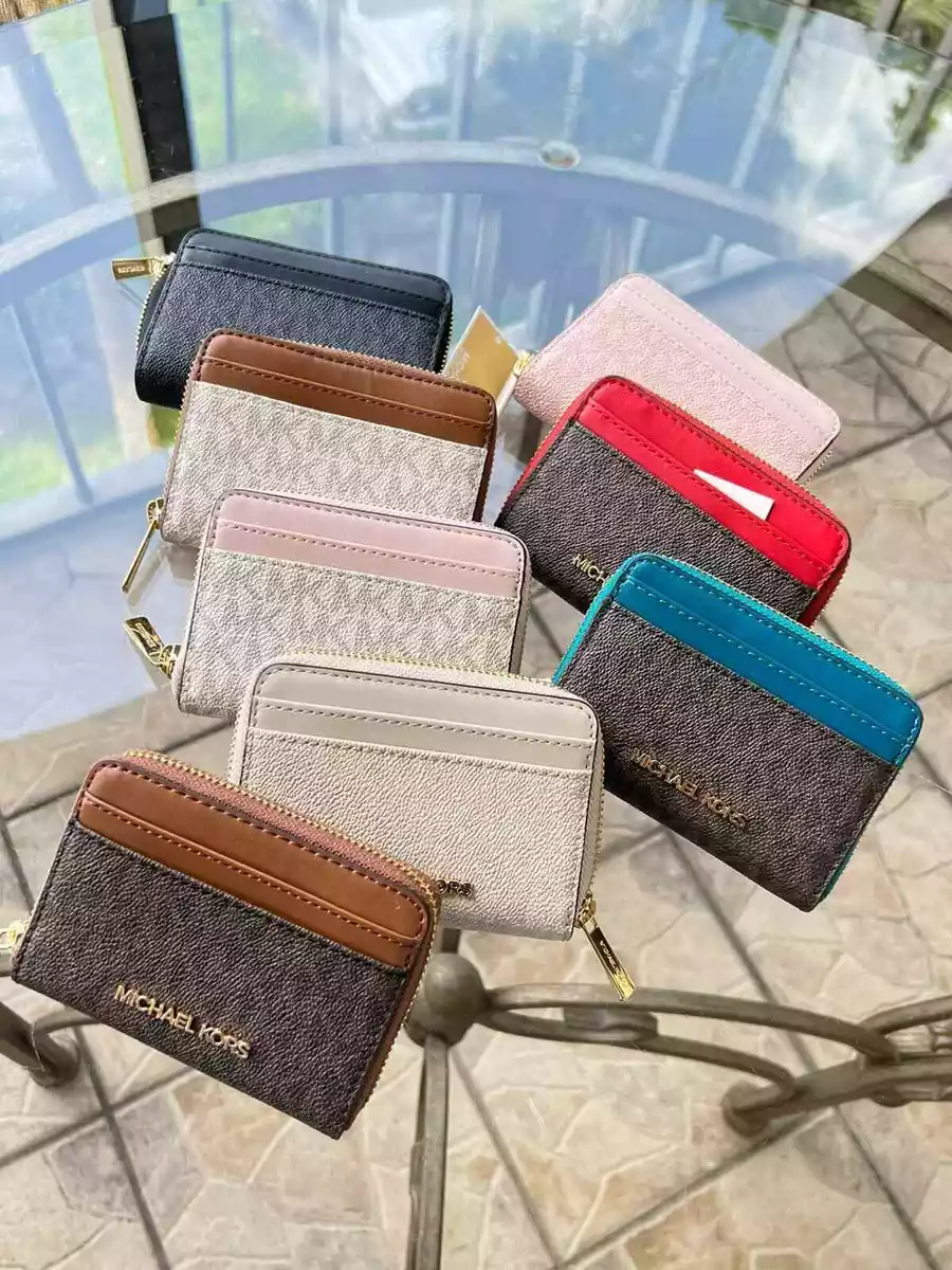 michael kors jet set wallet