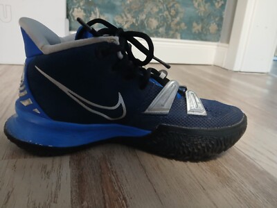 Nike Kyrie Irving selfmade, Größe 37,5
