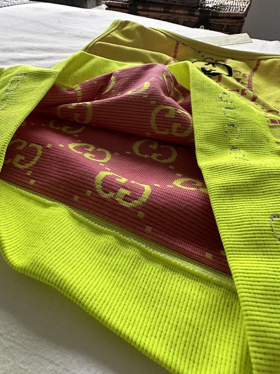 Gucci women's Lemon Yellow Pink GG Jacquard Jersey Crop Top Gucci women's Lemon Yellow Pink GG Jacquard Jersey Crop Top