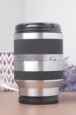 Sony E 18-200mm f/3.5-6.3 OSS Telephoto Zoom Lens E-Mount - SEL18200