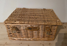 Whicker Hamper Basket (Regency Hampers Cotswold Luxury)