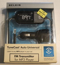 NEW IN BOX BELKIN TUNECAST AUTO UNIVERSAL FM TRANSMITTER FOR MP3 PLAYER NIB
