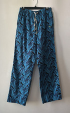 Tommy Bahama Men s Tropical Leaf Print Cotton...