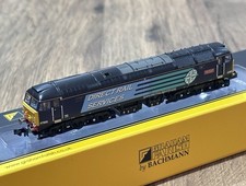 Graham Farish N Gauge Class 47/8 47805 John Scott DRS Livery 372-252