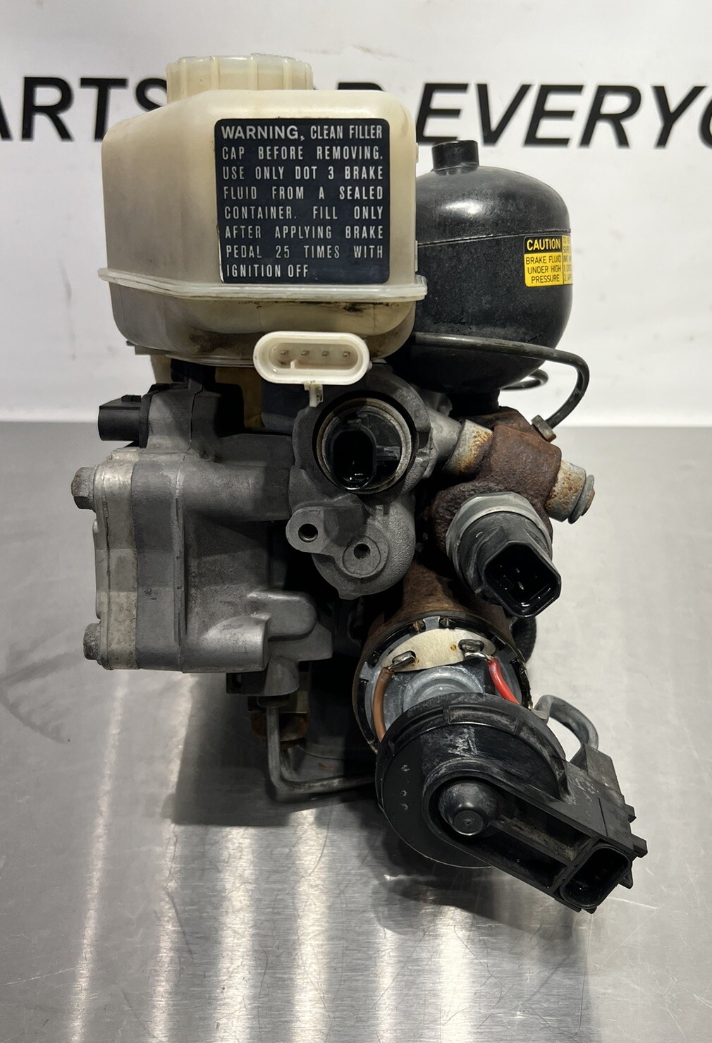 19881990 BUICK REATTA ABS ANTILOCK BRAKE PUMP BOOSTER ACTUATOR MASTER