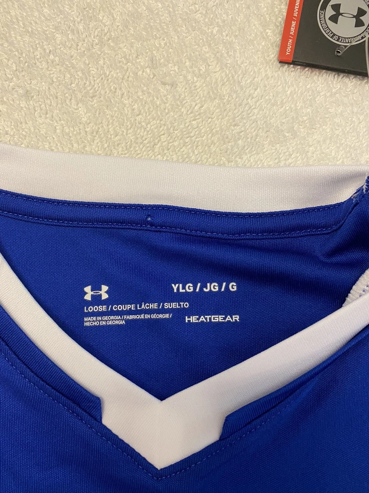 Under Armour Maquina 2.0 Jersey Size YLG NWT MSRP $30.00 Blue w/white — 第 4/4 张图片