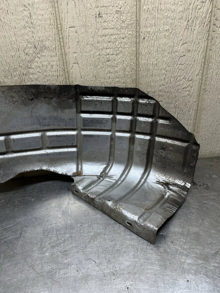 13-2018 Dodge Ram 2500 6,7 L escape trasero derecho neumático de repuesto protector térmico metal OEM Foto 3 de 4