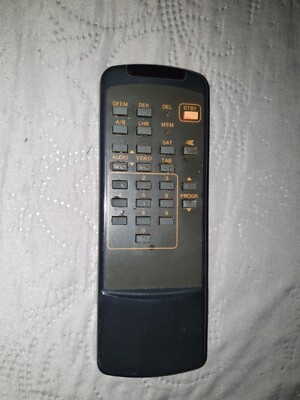 Orbitech x 100 Plus Fernbedienung Satellitenreceiver Vintage