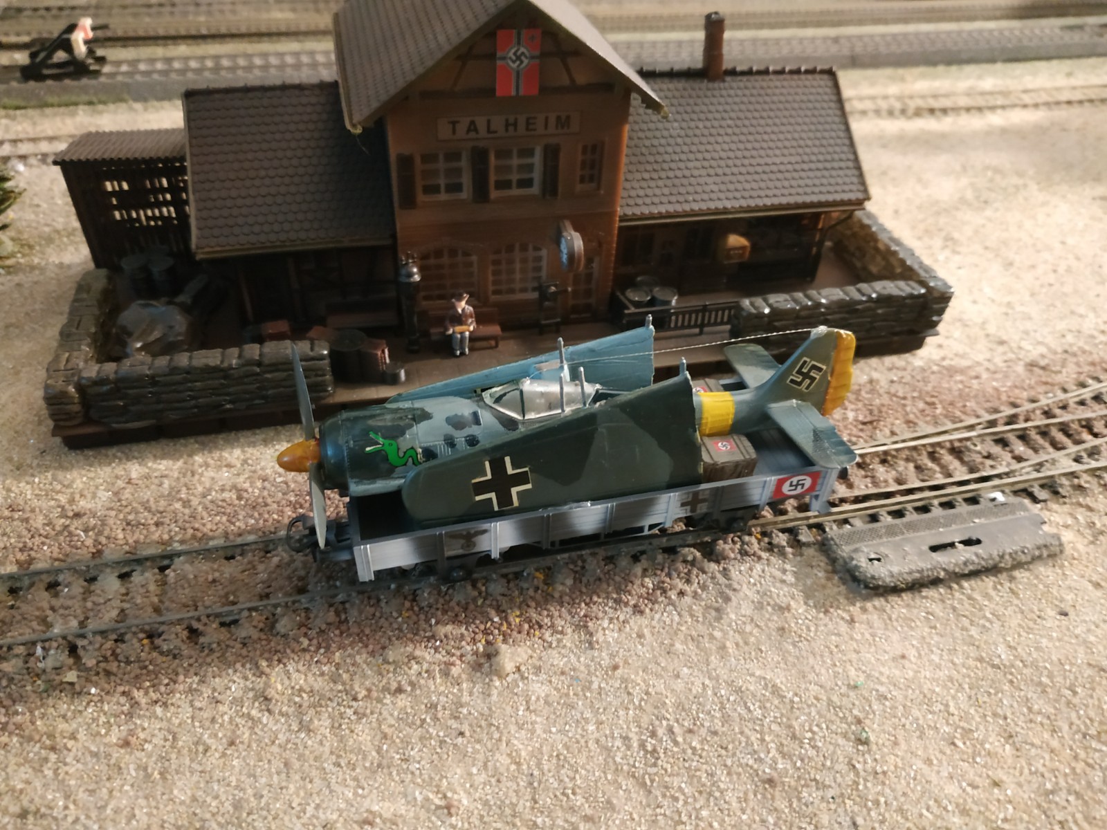 Picture 4 of 12