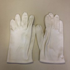 Vintage 1960  s Original Fownes Ladies Nylon Gloves White Size 7 Pearl Button